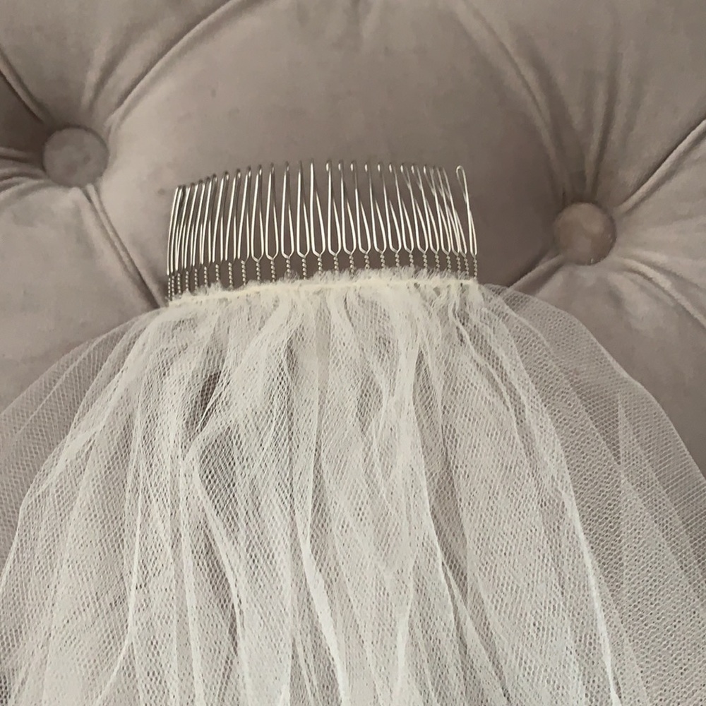 Cathedral Wedding Veil - Picture 3 of 10